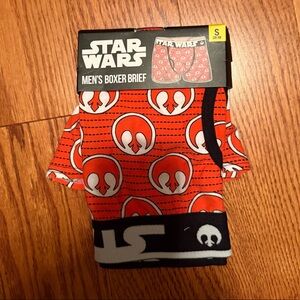 Star Wars boxer, new with a tag